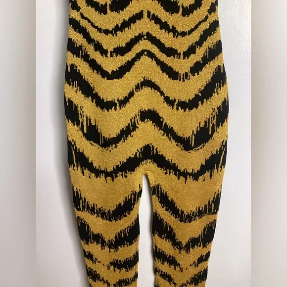 Stylish Black and Gold Jumpsuit S - Picture 4 of 13